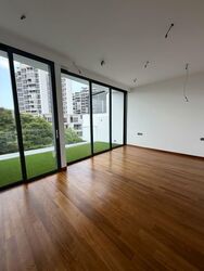 Simon Lane (D19), Terrace #561166051